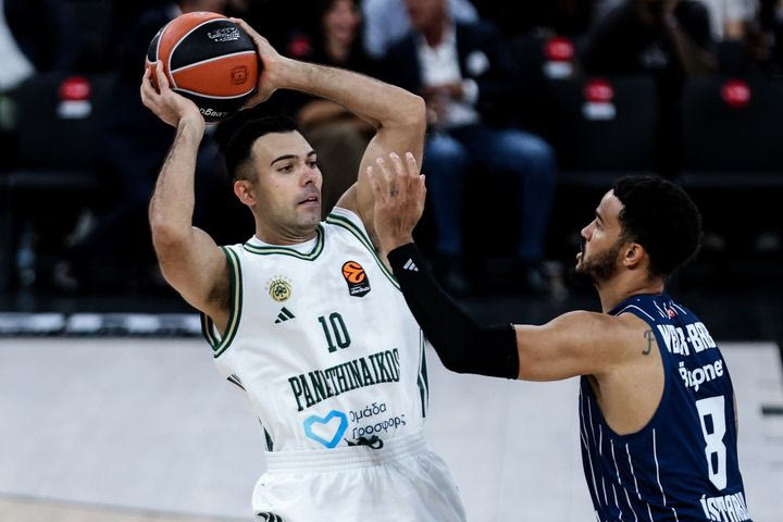 Παναθηναϊκός: Αψεγάδιαστος Σλούκας, μοίρασε 12 ασίστ και δεν έκανε λάθος