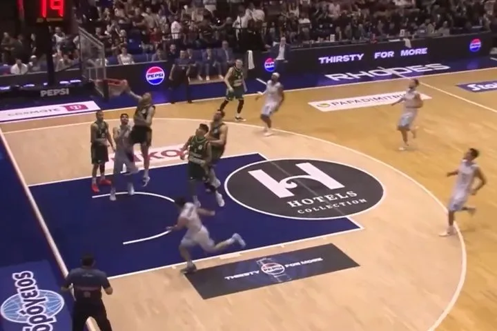 Stoiximan GBL: Οι 10 καλύτερες φάσεις από την τρίτη αγωνιστική, στην πρώτη θέση ο “ιπτάμενος” Ρογκαβόπουλος