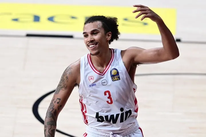 Ολυμπιακός – Ηρακλής: Αυτή είναι η δωδεκάδα των ερυθρολεύκων