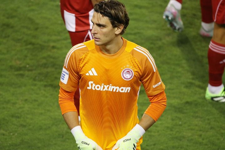 Μεντιλίμπαρ για Τζολάκη: “Τον εμπιστεύομαι, δεν ήταν ο μόνος που έκανε λάθη στην Εθνική”