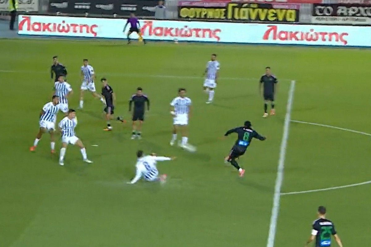 Πολύ κοντά στο 1-0 ο Παναθηναϊκός με το σουτ του Ρενάτο Σάντσες να σταματά στο δοκάρι
