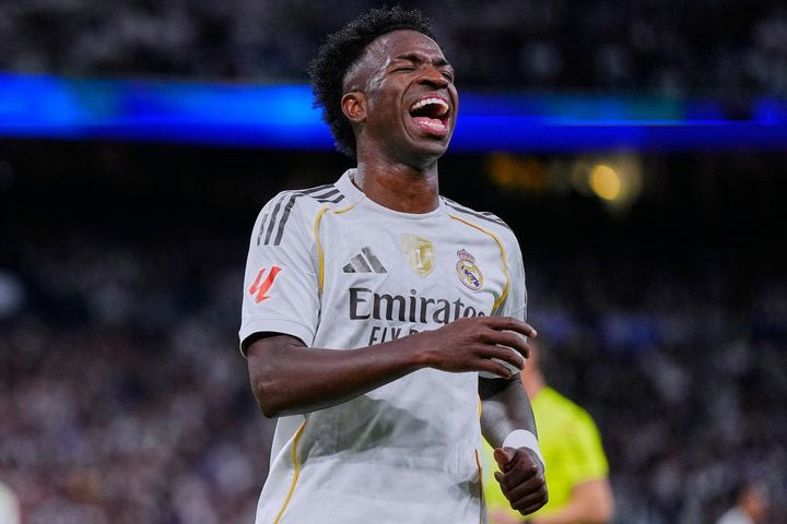 Ρεάλ: Τόσα θέλει ο Βινίσιους για να πει το “ναι” στον Πέρεθ, προβληματισμένος ο πρόεδρος των Μαδριλένων