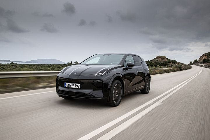 Ταξιδέψαμε στην Ελλάδα με τα νέα, ηλεκτρικά Zeekr -Δείτε τις τιμές τους