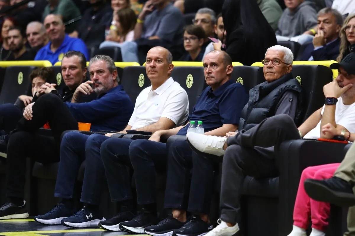 Οι αδερφοί Αγγελόπουλοι