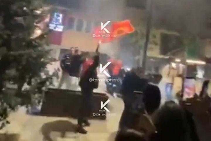 Σερβία – Αλβανία 0-1: Drift, πυροβολισμοί και χοροί σε όλη την Ευρώπη, έτσι γιόρτασαν οι Αλβανοί το διπλό στο Λέσκοβατς