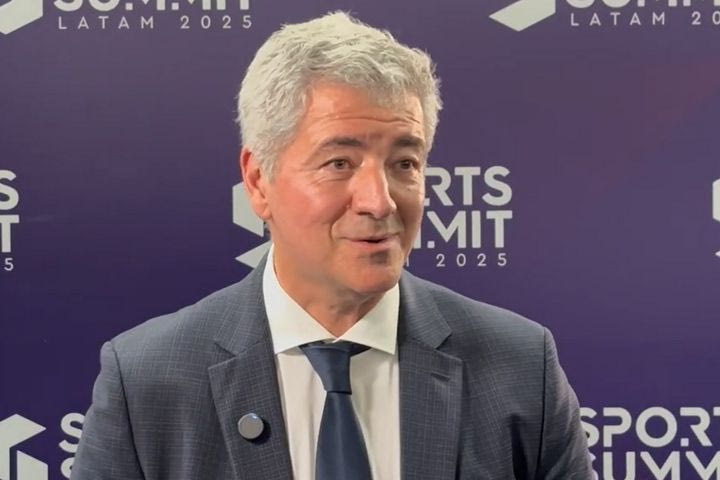 Ατλέτικο: Ο Χιλ Μαρίν συμφώνησε για την πώληση των ροχιμπλάνκος για ποσό άνω των 2 δισεκατομμυρίων ευρώ