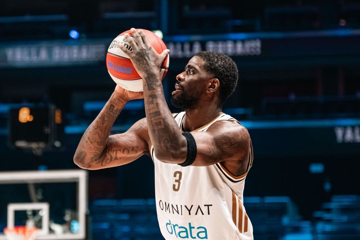 Ντουέιν Μπέικον