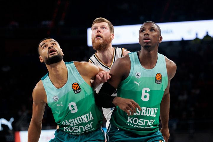 Μπασκόνια – Dubai BC 92-85: Πρώτη νίκη της σεζόν με σπουδαίο Ντιάλο και σούπερ Καμπαρό