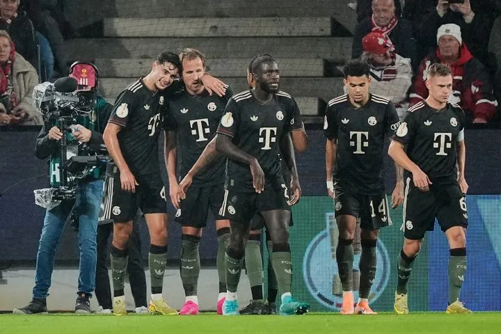 DFB Pokal: Η Μπάγερν με τεσσάρα προκρίθηκε στους 16 του Κυπέλλου