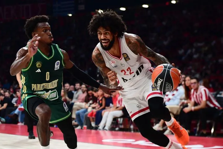 Τι Τζέι Σορτς και Τάιλερ Ντόρσεϊ