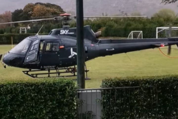 Απίστευτο σκηνικό στον Νέστο Χρυσούπολης: Ελικόπτερο προσγειώθηκε στο γήπεδο την ώρα της προπόνησης