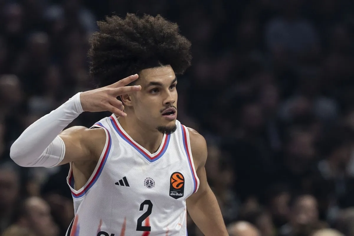 Ο Ναντίρ Χίφι και ο μάνατζέρ του διεύψεσαν οποιαδήποτε επαφή με τον Ολυμπιακό: “Είναι τρελό το πώς κάποια ‘μίντια’ παράγουν ψευδείς φήμες για να δημιουργήσουν θόρυβο”