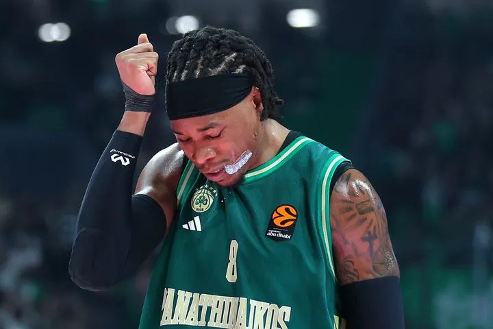 Αταμάν: “Μου είπαν ότι τραυματίστηκε σοβαρά ο Χολμς και θα μείνει ένα μήνα εκτός”