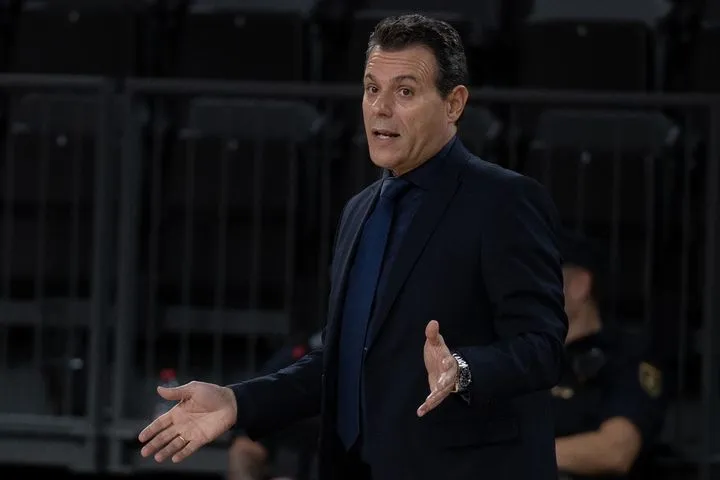 Ιτούδης για Ολυμπιακό: “Αντιμετωπίζουμε μία ομάδα που χτίστηκε για να φτάσει ως το τέλος”