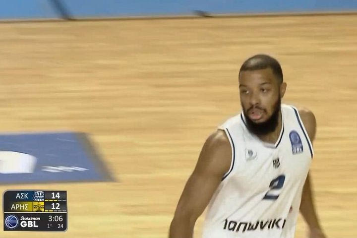 Καυτός Μπράντον Τζέφερσον: Έβαλε 4 τρίποντα στην πρώτη περίοδο του Καρδίτσα – Άρης