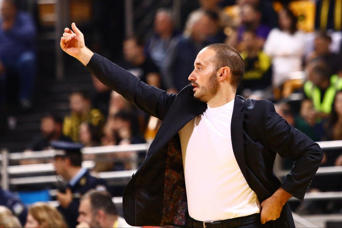 Καράιτσιτς: “Δεν παλεύουμε σαν ομάδα κι αυτό πρέπει να αλλάξει”