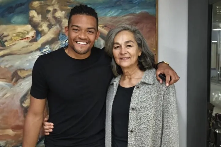 Επίσκεψη Εμμανουήλ Καραλή στα γραφεία του ΣΕΓΑΣ και συνάντηση με την πρόεδρο Σοφία Σακοράφα