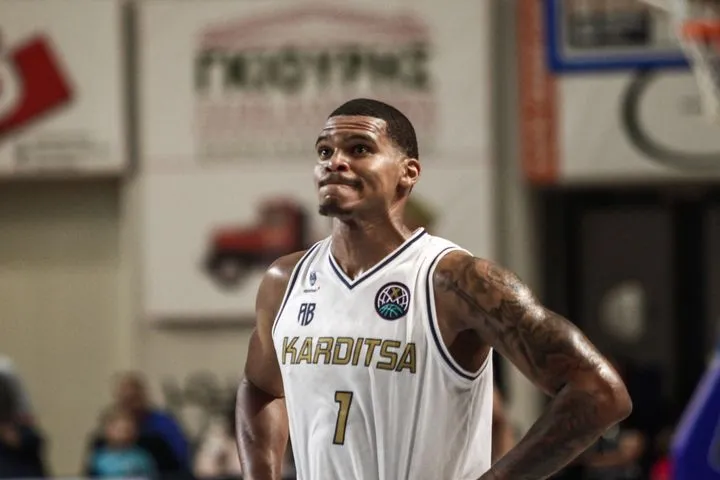 Τέλος ο Ντιμάτζιο Γουίγκινς από την Καρδίτσα