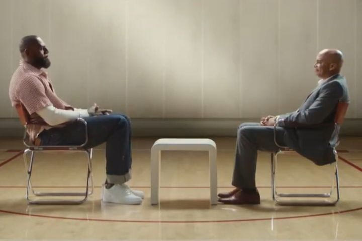 ΛεΜπρον Τζέιμς: "Η απόφαση όλων των αποφάσεων θα έρθει την Τρίτη"