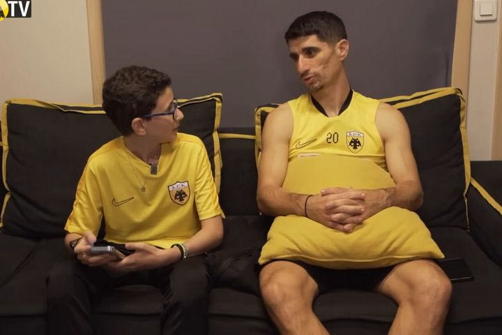 Μάνταλος: “Η ΑΕΚ είναι το σπίτι μου, πάμε για τις 500 συμμετοχές”