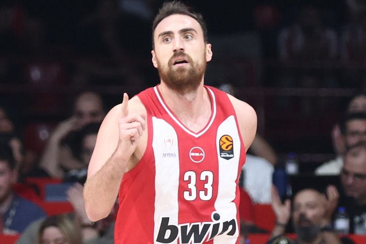 Ολυμπιακός: Χωρίς Μιλουτίνοβ κόντρα στο Μαρούσι