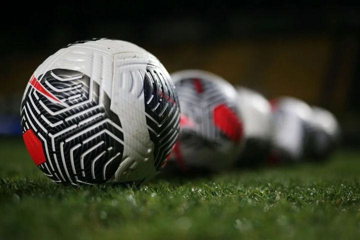 Οι κλήσεις της ΔΕΑΒ για επεισόδια σε αγώνα τοπικού στην Πάτρα, στα οποία ένας πατέρας υπέστη έμφραγμα προστατεύοντας το ανήλικο παιδί του