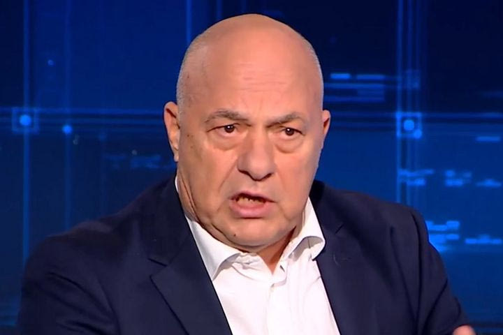Μπέος για το περιστατικό με Τεττέη: “‘Εχω πάει και με μαύρες σε μικρή ηλικία, για να καταλάβει ο κόσμος ότι αυτά είναι αηδίες, είμαι ρατσιστής;”