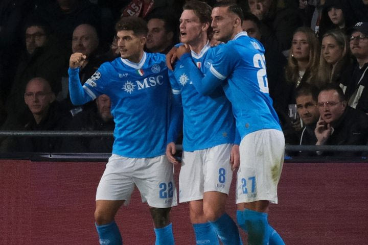 Λέτσε – Νάπολι 0-1: Οι Μιλίνκοβιτς-Σάβιτς και Ανγκισά υπέγραψαν την απόδραση των πρωταθλητών από την Απουλία