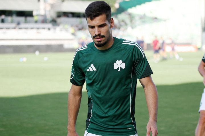 Πάντοβιτς: “Ο Μπενίτεθ θα φέρει κάτι νέο στον σύλλογο, όλοι μας ανυπομονούμε για την επόμενη ημέρα”