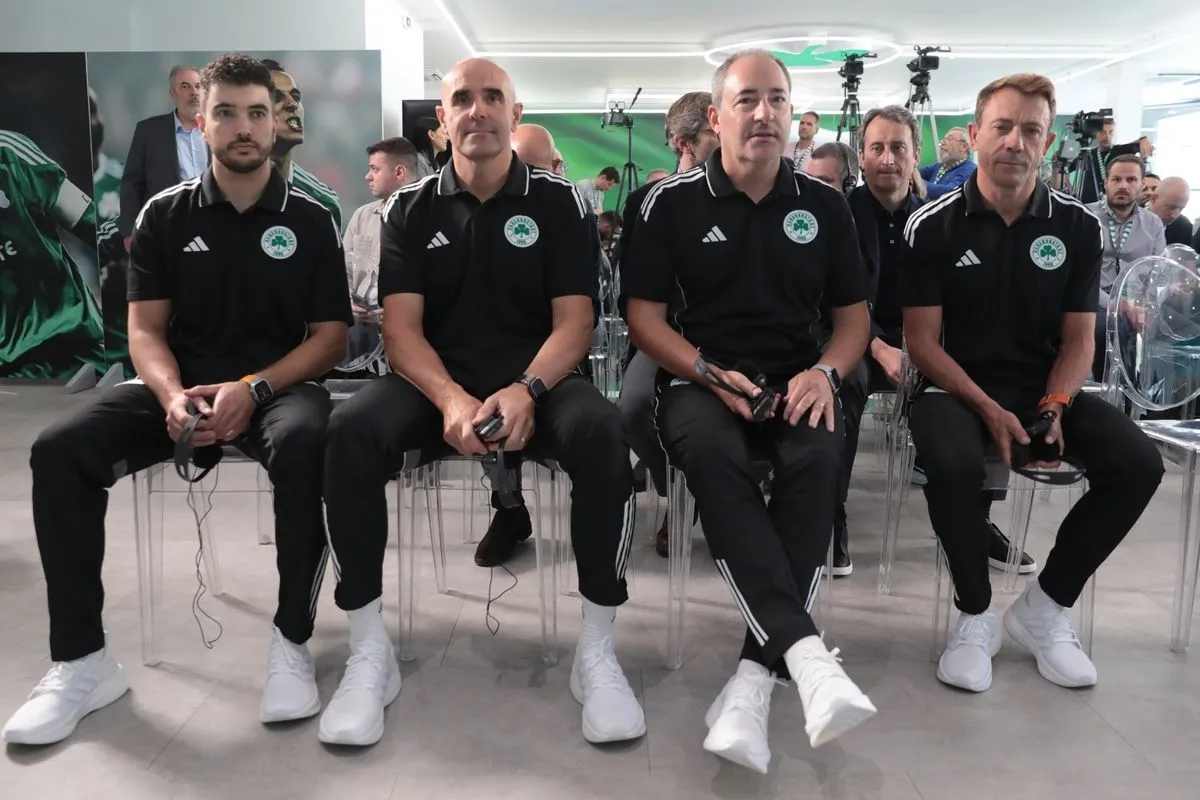 Οι συνεργάτες του Ράφα Μπενίτεθ στην παρουσίασή του