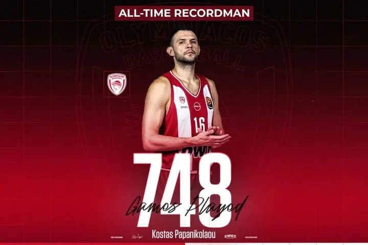 Ο Κώστας Παπανικολάου στην κορυφή: Προσπέρασε τον Γιώργο Πρίντεζη και έγινε ρέκορντμαν συμμετοχών στην ιστορία του Ολυμπιακού