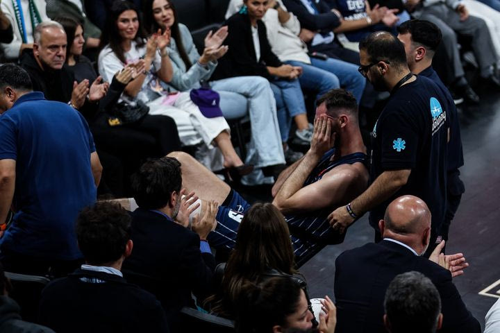 Εφές – Παναθηναϊκός: Φρικτός τραυματισμός για τον Παπαγιάννη, έφυγε δακρυσμένος με φορείο από το γήπεδο