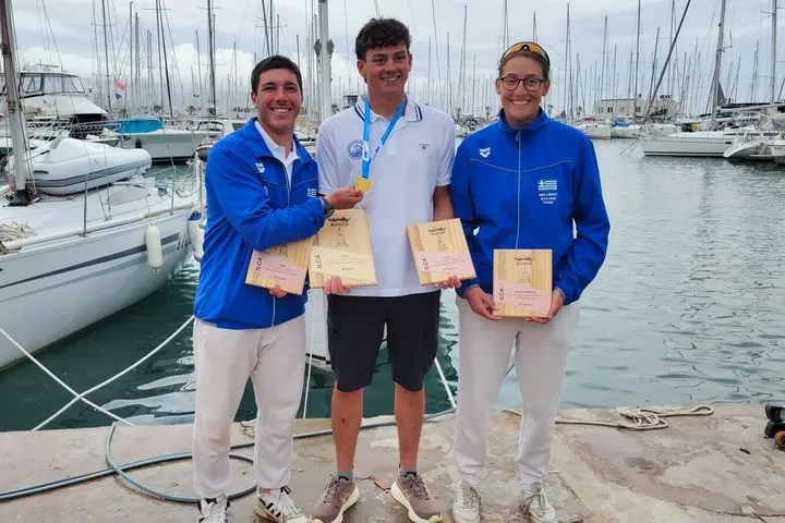 Χρυσός ο Αδαμάντιος Πετριανός στο Ευρωπαϊκό Πρωτάθλημα U19: Η Ελλάδα πανηγυρίζει το 68ο μετάλλιο στην ιστιοπλοΐα