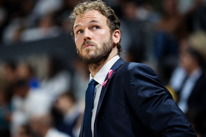 Τρίζει ήδη η καρέκλα προπονητή της Euroleague