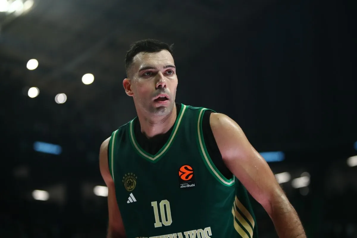 Κώστας Σλούκας