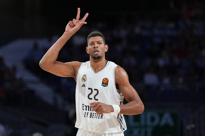 Θηρίο ο Ταβάρες: Υπέγραψε τη νίκη της Ρεάλ με γεμάτη εμφάνιση σε επίθεση και άμυνα