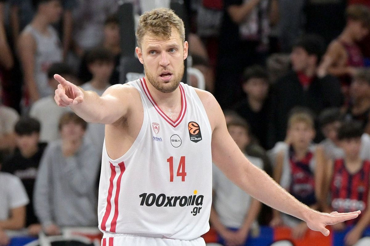 Ο Σάσα Βεζένκοβ