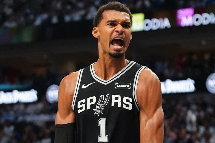 NBA, τα αποτελέσματα της βραδιάς: Μπέιν στην εκπνοή για τους Μάτζικ, κυρίαρχος Γουεμπανιαμά στο Σικάγο, εκπληκτικός Κάνιγχαμ για τους εκπληκτικούς Πίστονς