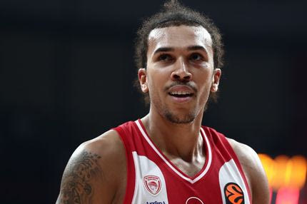 Ο Τάισον Γουόρντ προσπαθεί να προλάβει το ντέρμπι με τον Παναθηναϊκό