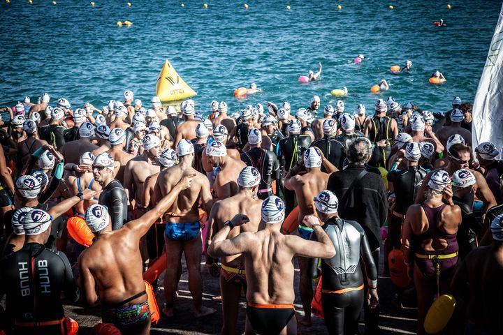 Ο 20ος Χειμερινός Κολυμβητικός Διάπλους Βουλιαγμένης έτοιμος να γράψει ξανά ιστορία
