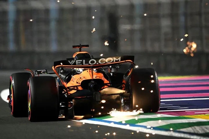 H McLaren εξήγησε τις αιτίες του διπλού αποκλεισμού στο Λας Βέγκας -Στέλλα: “Δεν θα είναι πρόβλημα στο Κατάρ”