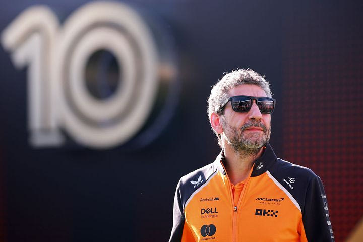 O Στέλλα εξηγεί γιατί η McLaren MCL39 έμεινε πίσω από τη Red Bull RB21 στη φετινή μάχη της εξέλιξης