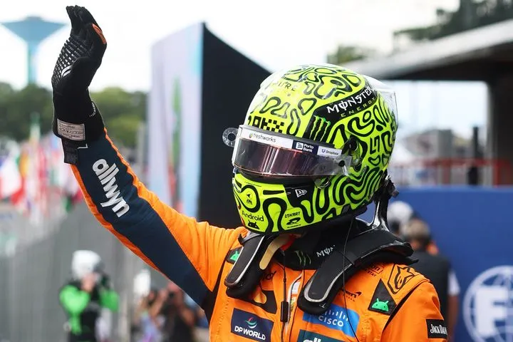 "Άτρωτος" ο Νόρις, κέρδισε (και) την πολ ποζίσιον στη Βραζιλία -Στη 16η θέση ο Φερστάπεν