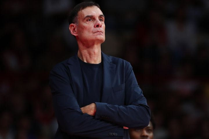 Μπαρτζώκας: “Ο Ολυμπιακός είναι μια οικογένεια που σέβεται τα μέλη της και στις καλές και στις κακές τους στιγμές”