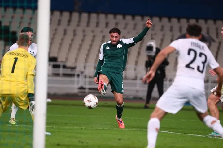 The italian job: Μαγική ενέργεια και τελείωμα από τον Καλάμπρια για το 2-1 του Παναθηναϊκού