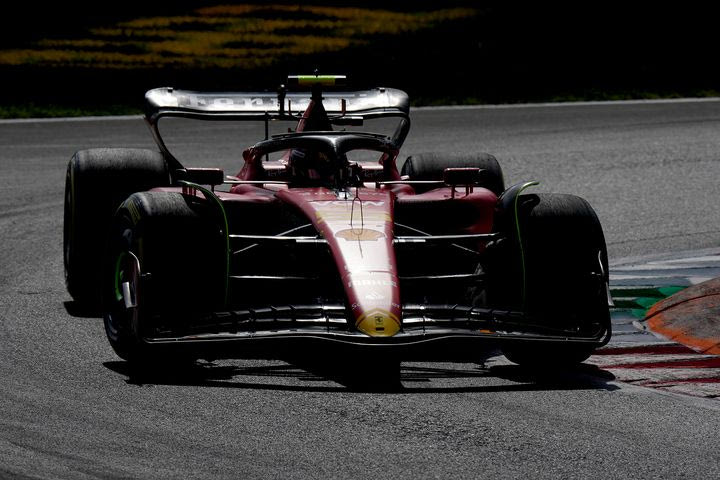 Τι δουλειά είχε ο Σέρτζιο Πέρεζ με μια κατάμαυρη Ferrari F1 του 2023 στην Ίμολα -Δείτε τις φωτογραφίες