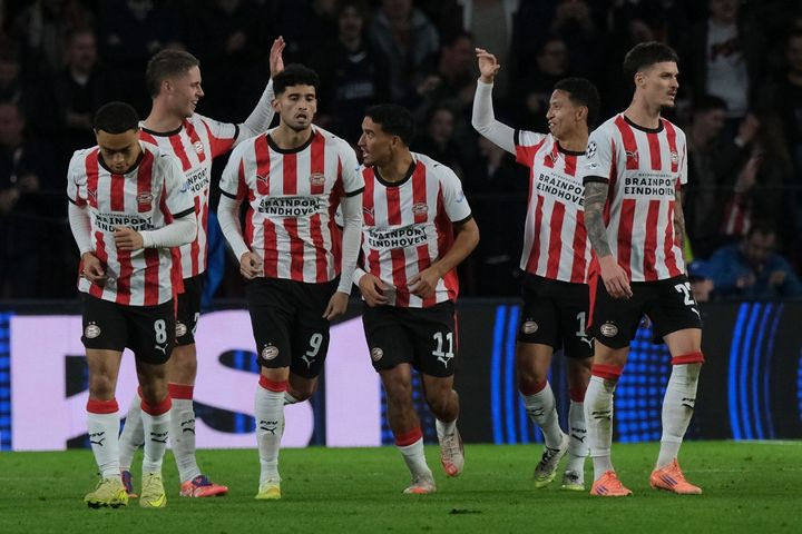 Ολυμπιακός: Επικίνδυνη επιθετικά, ευάλωτη αμυντικά, αυτή είναι η Αϊντχόφεν που θα αντιμετωπίσουν οι ερυθρόλευκοι