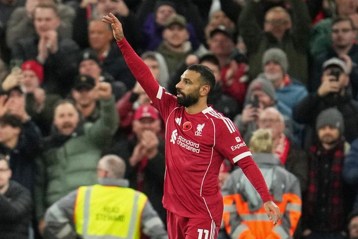 Λίβερπουλ – Άστον Βίλα 2-0: Οι reds γύρισαν τον διακόπτη με σούπερ Σαλάχ και πανηγύρισαν την πρώτη τους νίκη στο πρωτάθλημα έπειτα από 1,5 μήνα