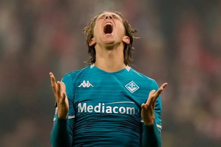 Conference League: Ήττα στις καθυστερήσεις για τη Φιορεντίνα κόντρα στη Μάιντς, έκανε το τρία στα τρία με ανατροπή η Τσέλιε