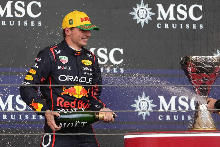 Φερστάπεν: “Είναι απίστευτο, δεν περίμενα σε καμία περίπτωση το βάθρο -Δεν τα παρατάμε ποτέ”